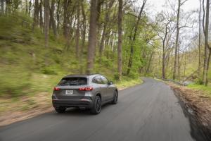 Mercedes-Benz GLA250 AMG Line 2020 года  (NA)